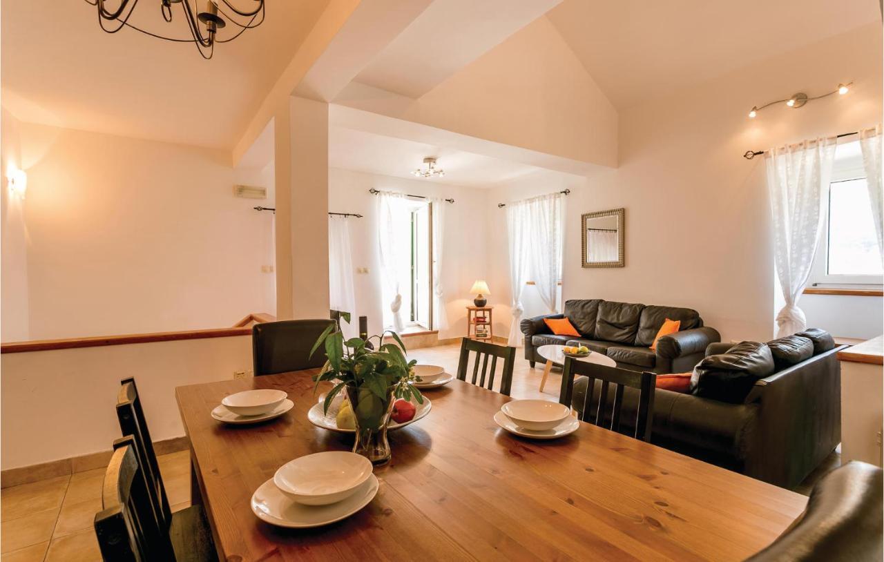 Lovely Home In Kotor With Wifi Екстер'єр фото